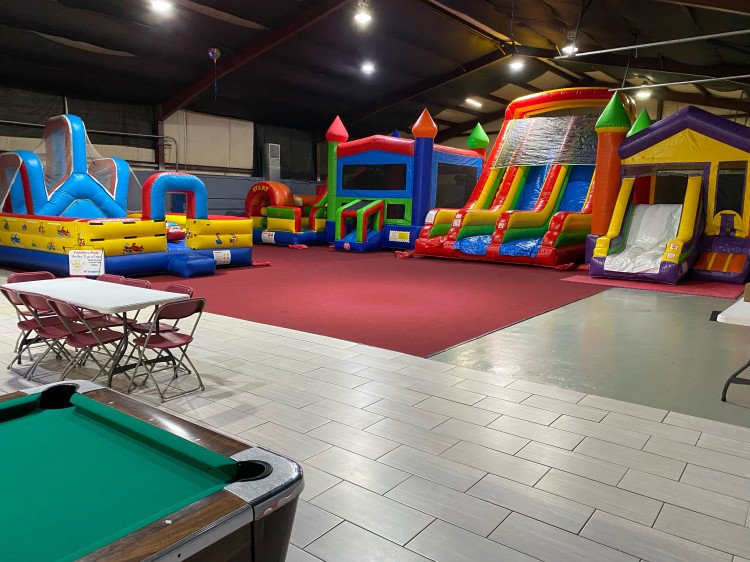 Deluxe Party